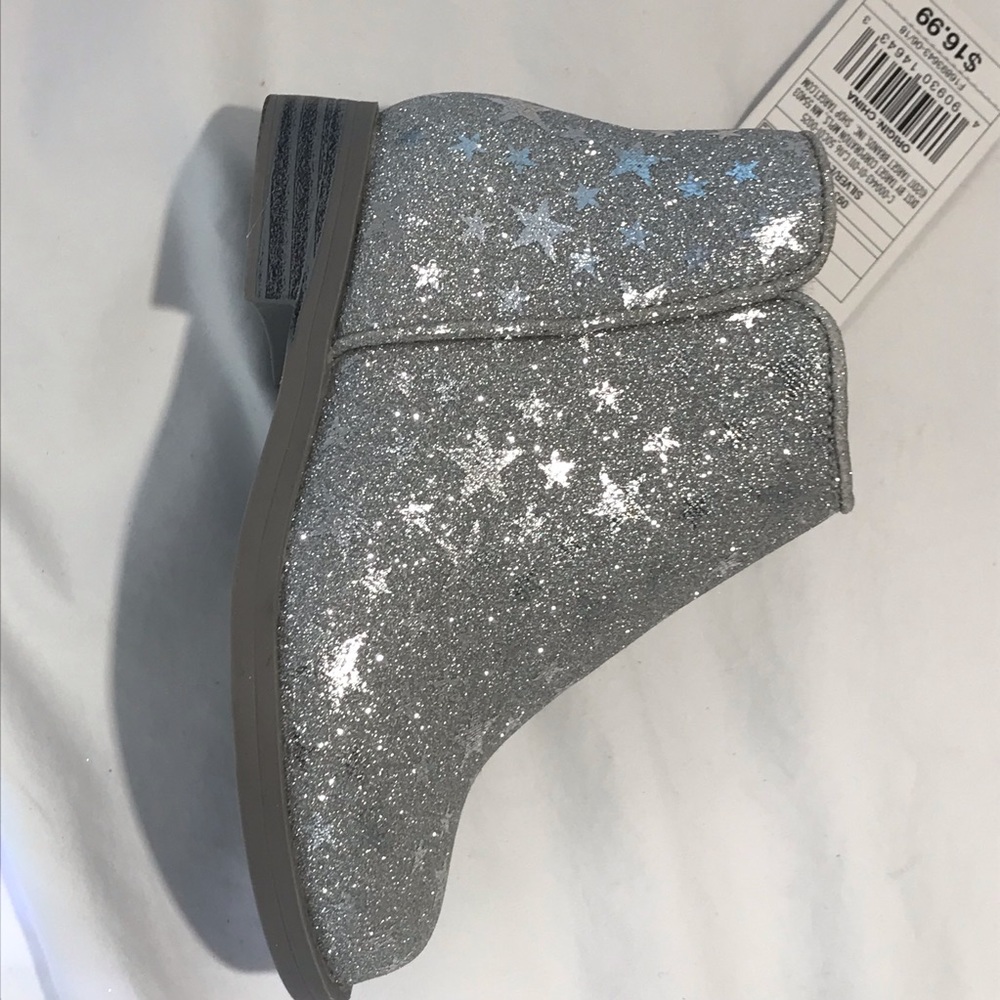 Star boots